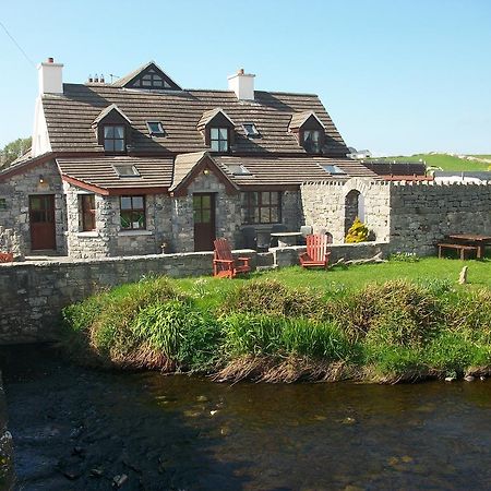 Aille River Tourist Hostel And Camping Doolin Exterior foto